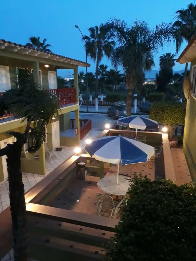 Hotel Azteca Inn Ensenada Luaran gambar